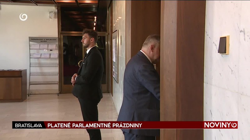 PLATENÉ PARLAMENTNÉ PRÁZDNINY