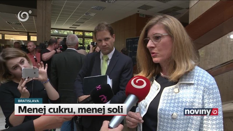 Menej cukru, menej soli