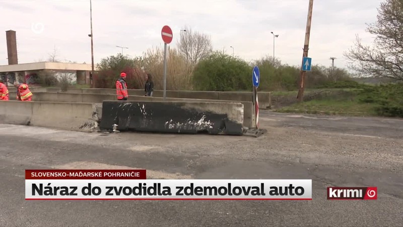Náraz do zvodidla zdemoloval auto
