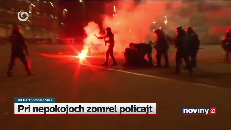 Pri nepokojoch zomrel policajt