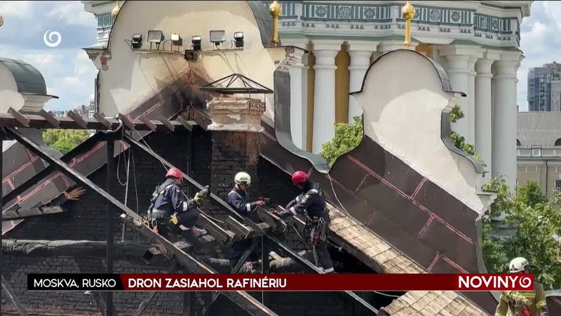 DRON ZASIAHOL RAFINÉRIU