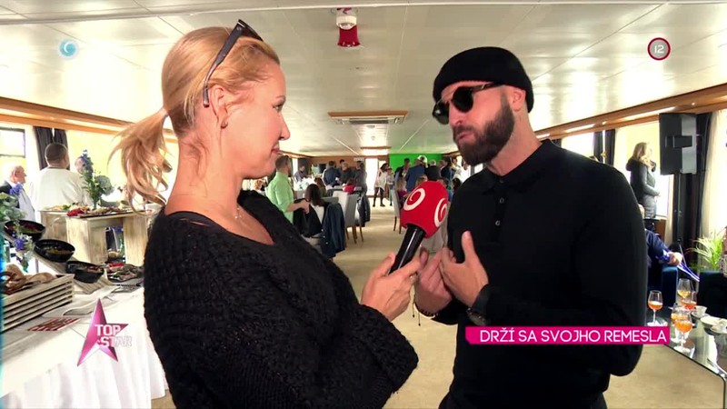 Drží sa svojho remesla