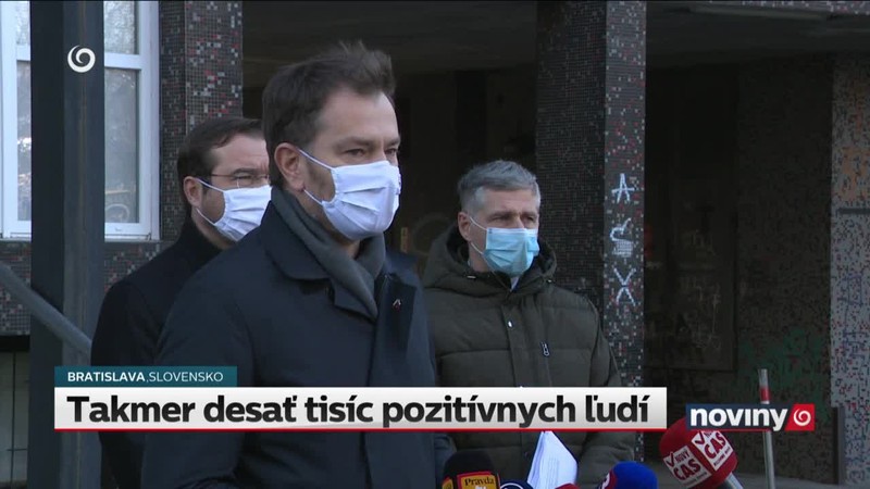 Takmer desať tisíc pozitívnych ľudí
