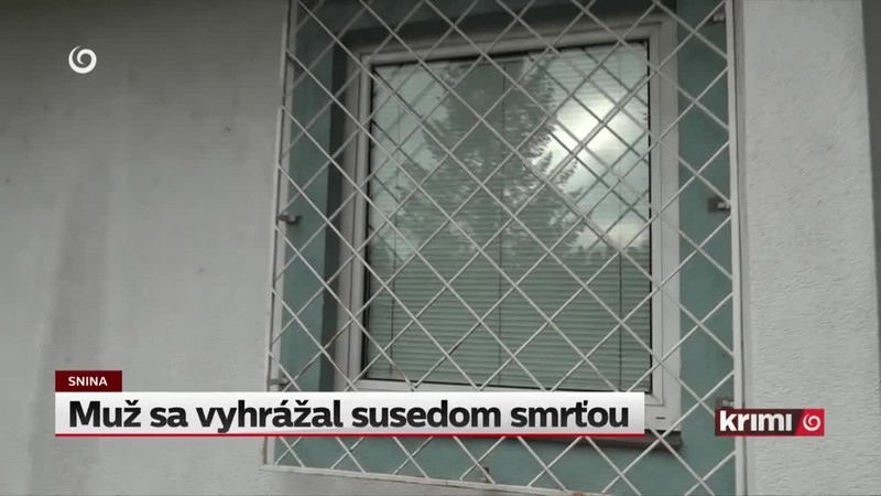 Muž sa vyhrážal susedom smrťou