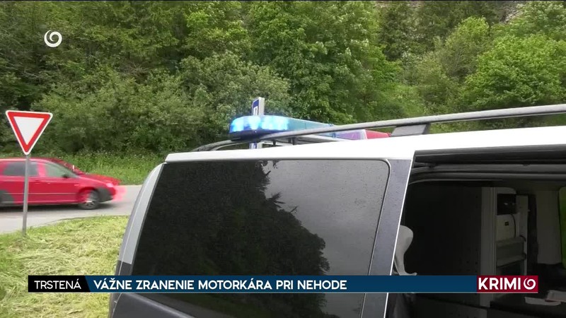 VÁŽNE ZRANENIE MOTORKÁRA PRI NEHODE