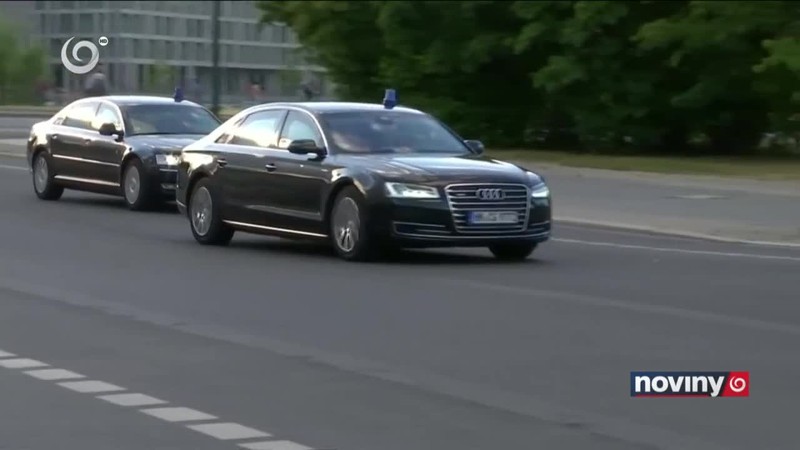 Koalícia rokuje a migrantoch