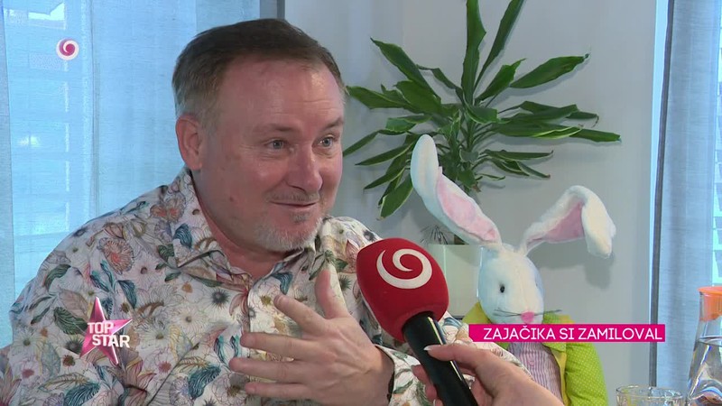 ZAJAČIKA SI ZAMILOVAL