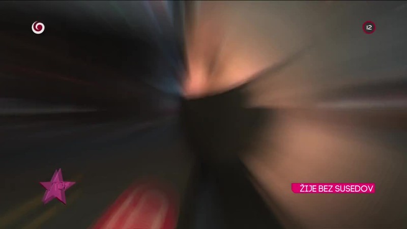 ŽIJE BEZ SUSEDOV