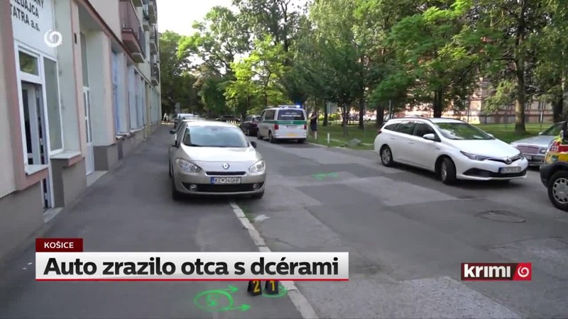 Auto zrazilo otca s dcérami