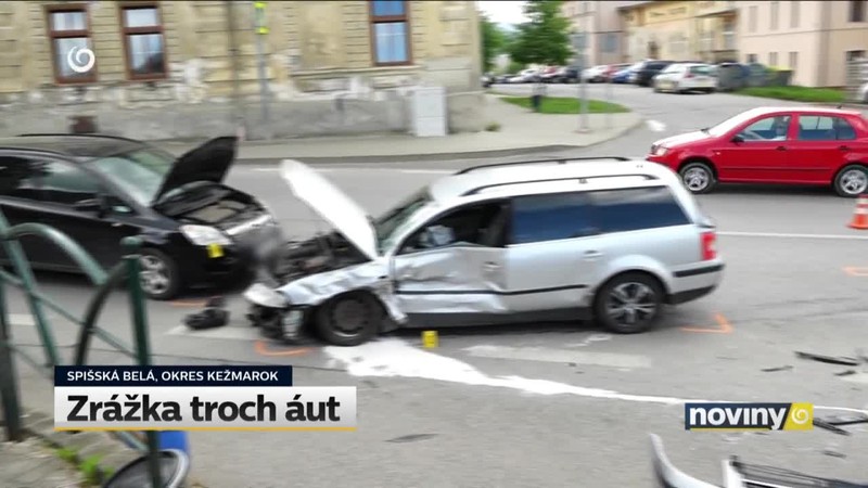 Zrážka troch áut