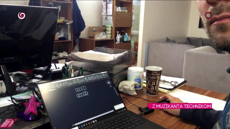 Z MUZIKANTA TECHNIKOM