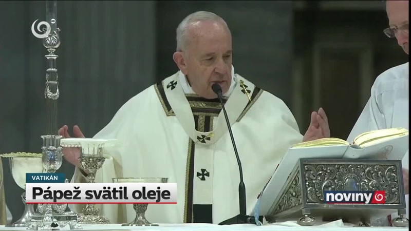 Pápež svätil oleje
