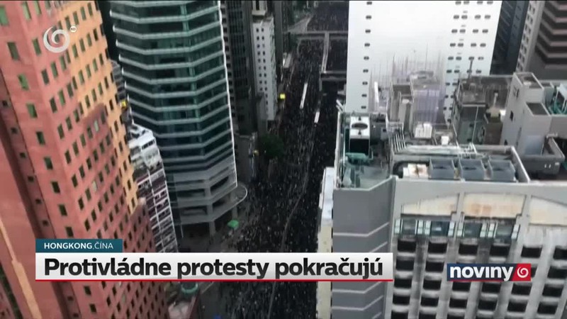 Protivládne protesty pokračujú