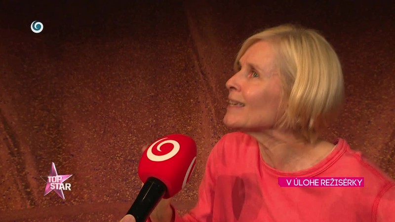 V ÚLOHE REŽISÉRKY