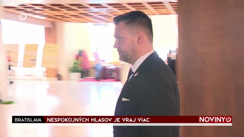 NESPOKOJNÝCH HLASOV JE VRAJ VIAC