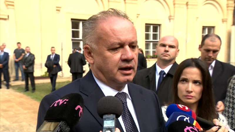 FOTO: Svätej omše pri príležitosti sviatku patrónky Slovenska sa zúčastnil aj prezident a politici