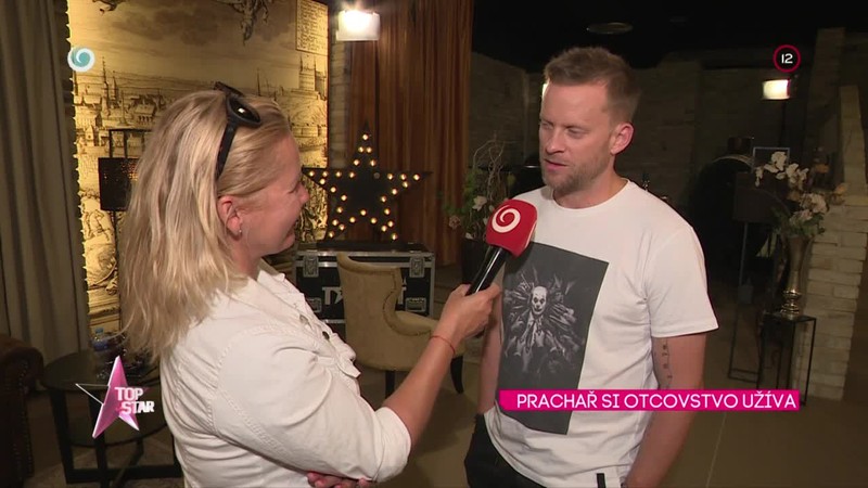 Prachař si otcovstvo užíva