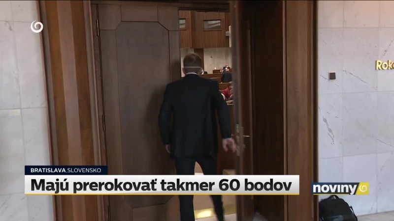 Majú prerokovať takmer 60 bodov