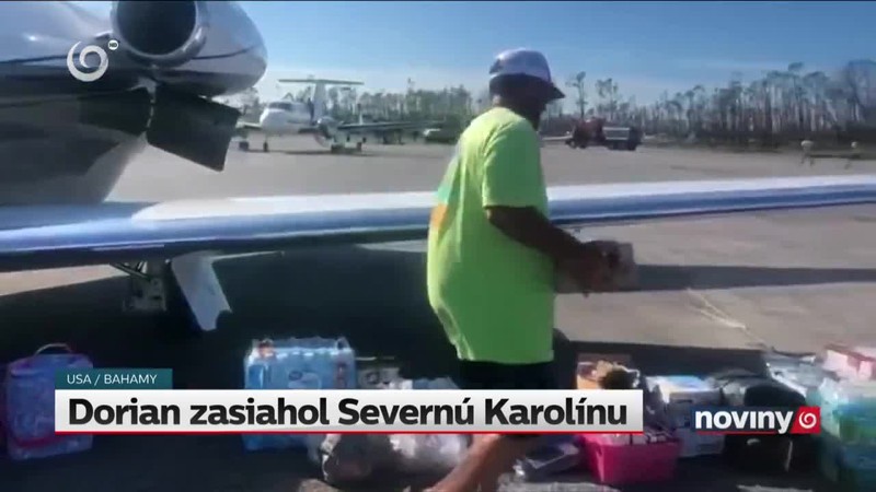 Dorian zasiahol Severnú Karolínu