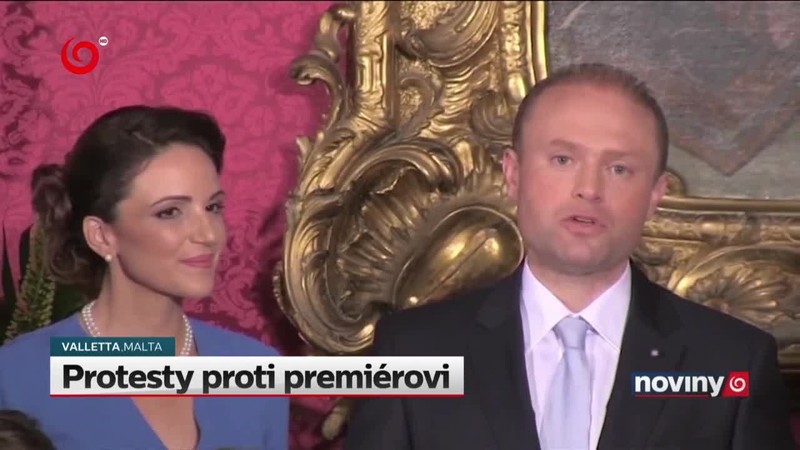 Protesty proti premiérovi