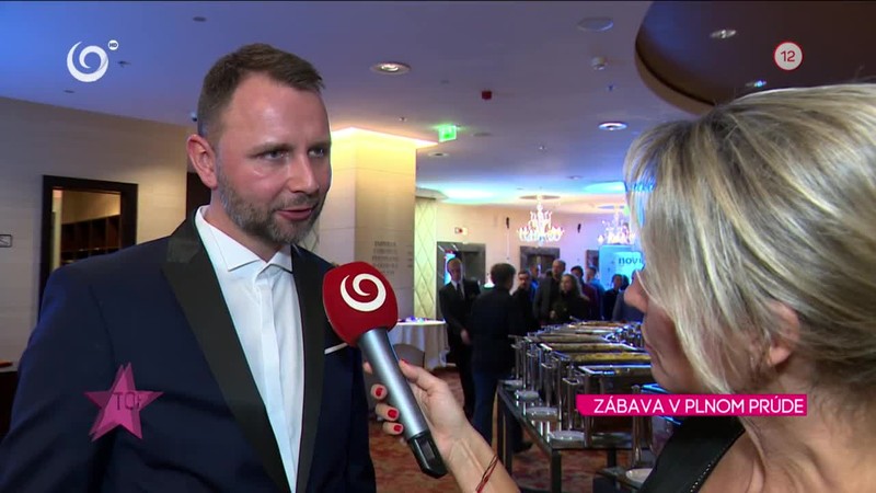 ZÁBAVA V PLNOM PRÚDE