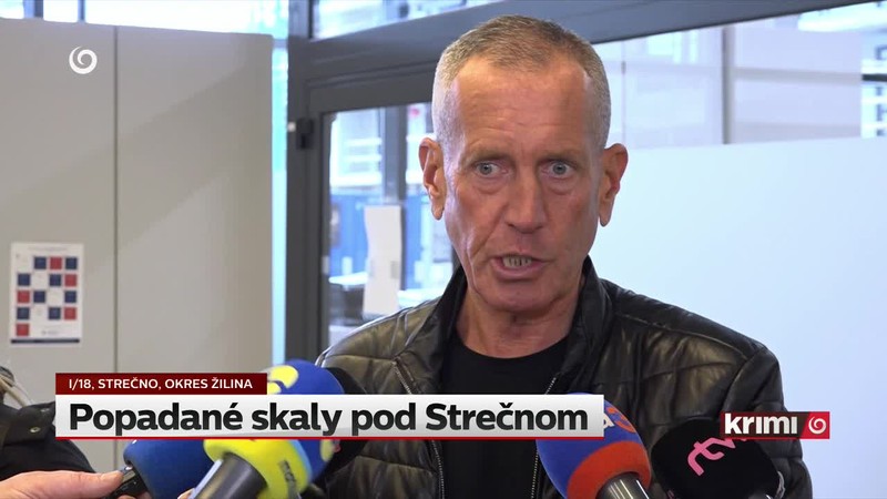 Popadané skaly pod Strečnom