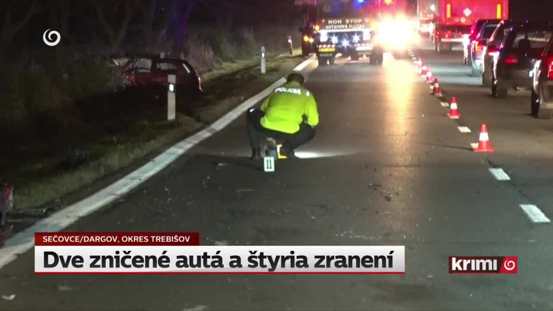 Dve zničené autá a štyria zranení