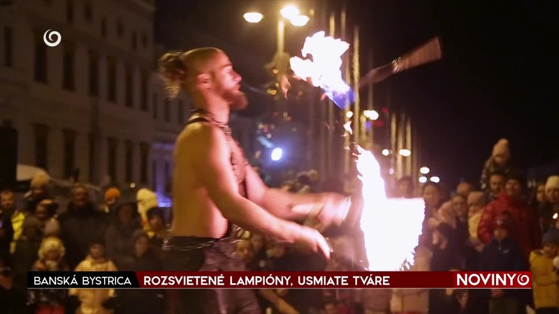 ROZSVIETENÉ LAMPIÓNY, USMIATE TVÁRE