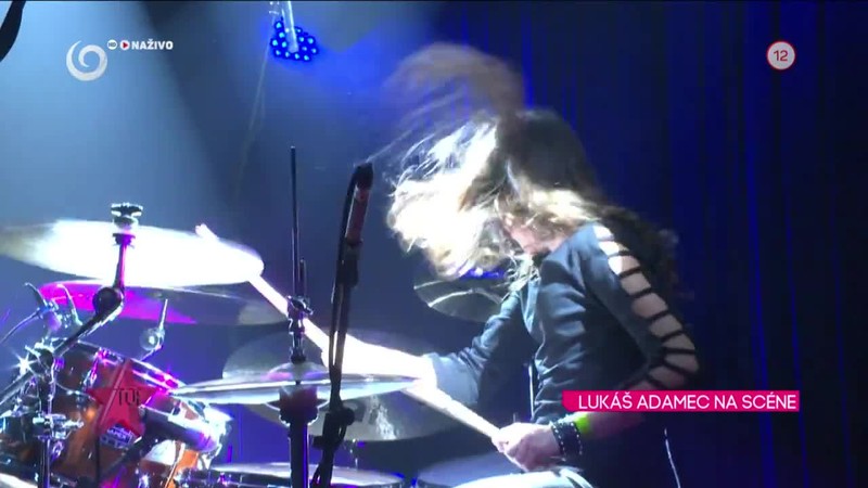 LUKÁŠ ADAMEC NA SCÉNE