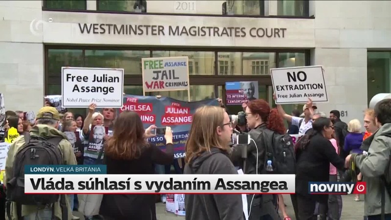 Vláda súhlasí s vydaním Assangea