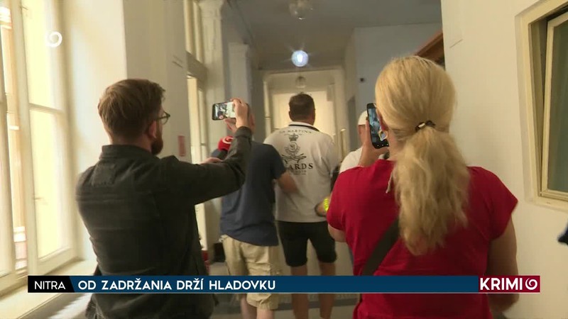 OD ZADRŽANIA DRŽÍ HLADOVKU