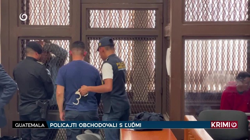 POLICAJTI OBCHODOVALI S ĽUĎMI