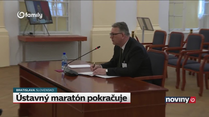 Ústavný maratón pokračuje