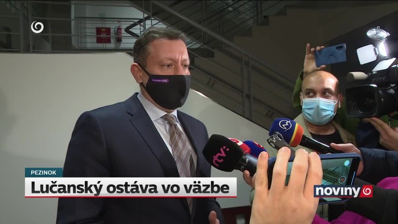 Lučanský ostáva vo väzbe