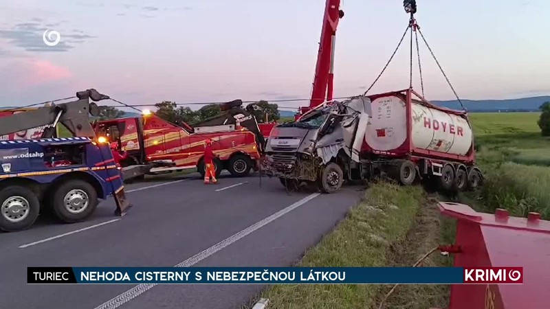 NEHODA CISTERNY S NEBEZPEČNOU LÁTKOU