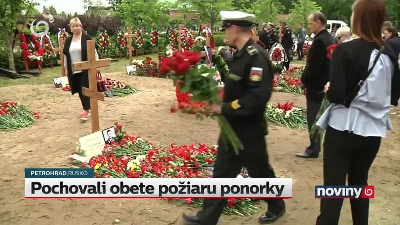 Pochovali obete požiaru ponorky