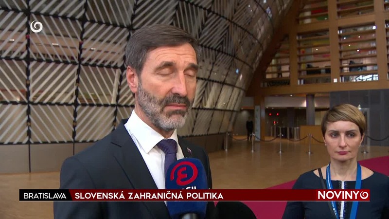 SLOVENSKÁ ZAHRANIČNÁ POLITIKA