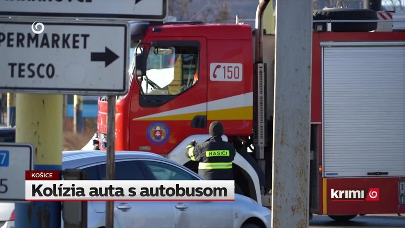 Kolízia auta s autobusom