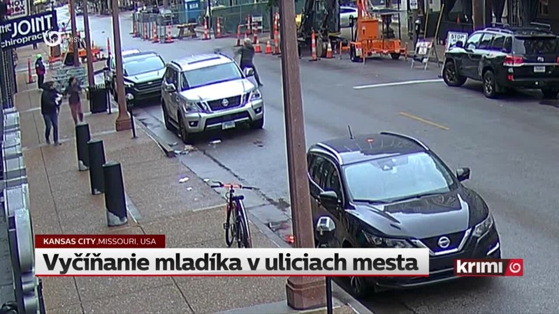 Vyčíňanie mladíka v uliciach mesta