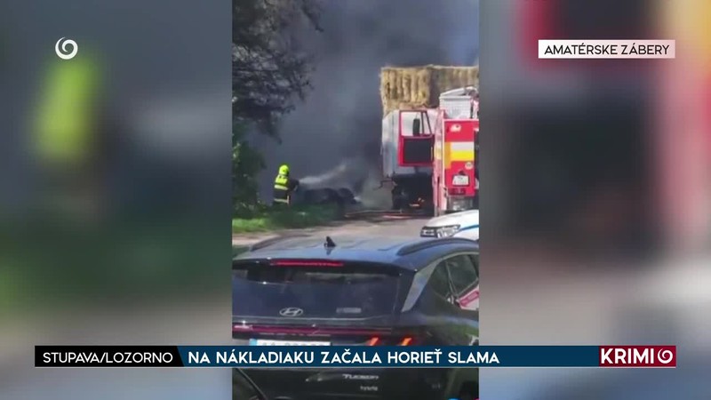 NA NÁKLADIAKU ZAČALA HORIEŤ SLAMA