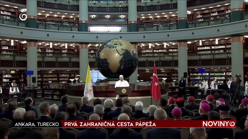 PRVÁ ZAHRANIČNÁ CESTA PÁPEŽA