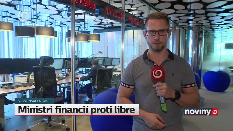 Ministri financií proti libre
