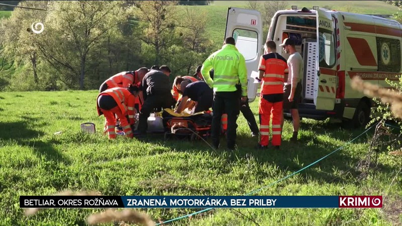 ZRANENÁ MOTORKÁRKA BEZ PRILBY
