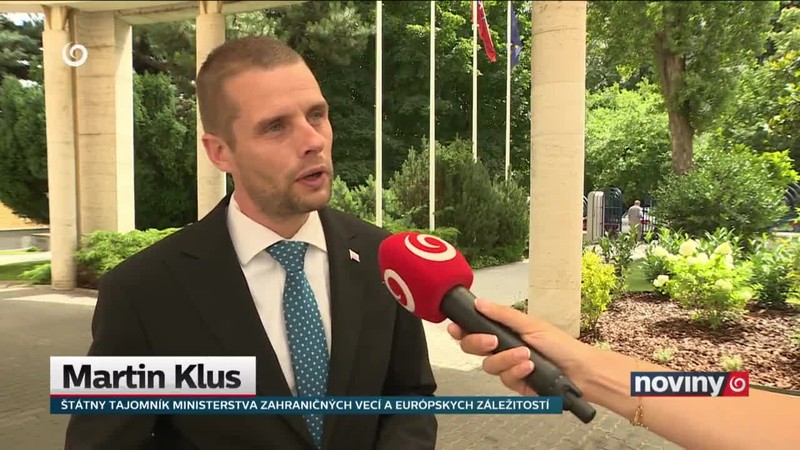 Len letenka a pas už nestačia
