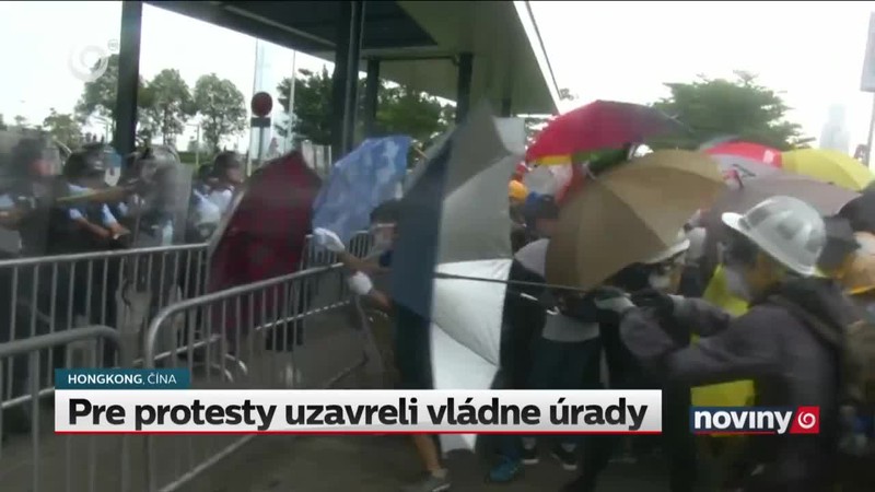 Pre protesty uzavreli vládne úrady