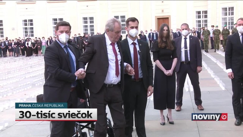30 tisíc sviečok