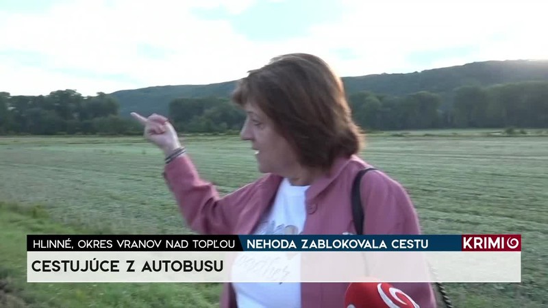 NEHODA ZABLOKOVALA CESTU