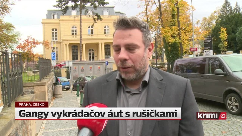 Gangy vykrádačov áut s rušičkami