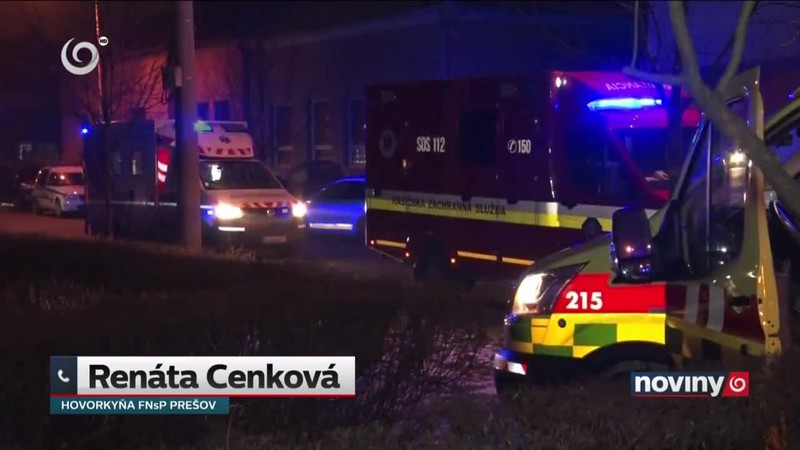 Evakuovali 17 ľudí