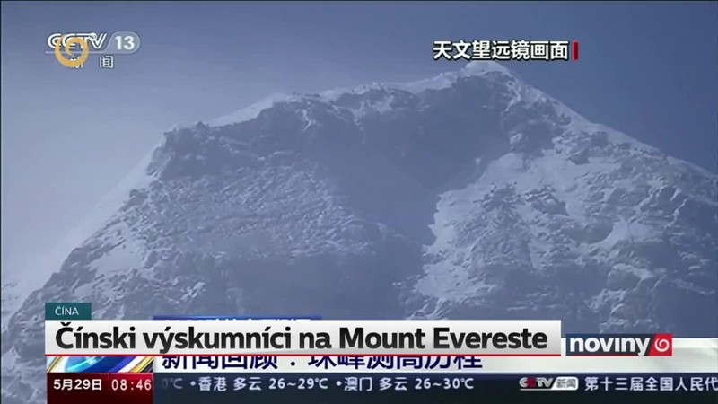Čínski výskumníci na Mount Evereste